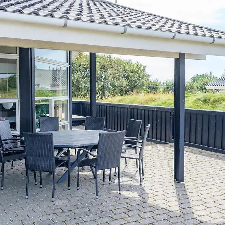 Holiday Henne Cvii * Henne Strand